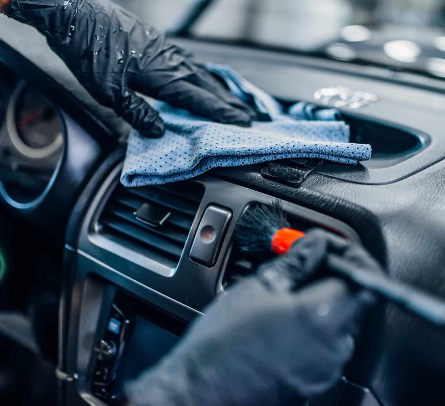 auto-detailing-car-interior-eps-2048x1367-1